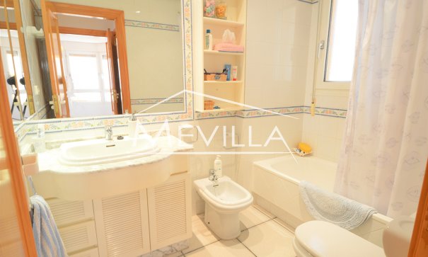 Wederverkoop - Villa - Orihuela Costa - Punta Prima