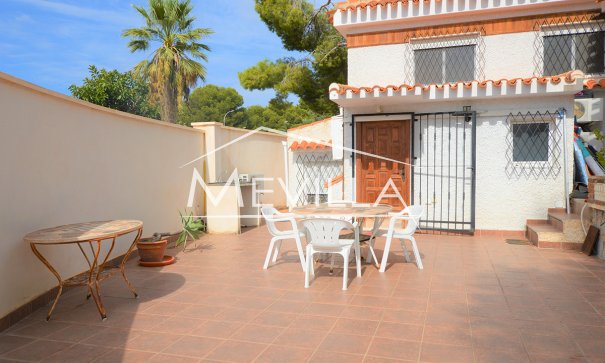 Resales - Villa - Orihuela Costa - Campoamor