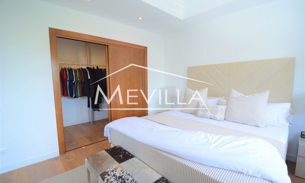 Resales - Villa - Orihuela Costa - Campoamor