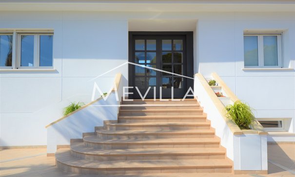 Resales - Villa - Orihuela Costa - Campoamor