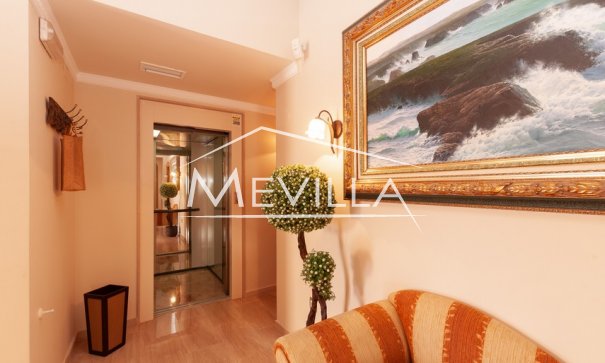 Resales - Villa - Torrevieja - La Veleta