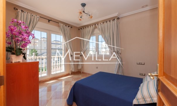 Resales - Villa - Torrevieja - La Veleta