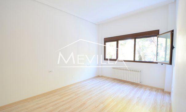 Wederverkoop - Villa - Orihuela Costa - Campoamor