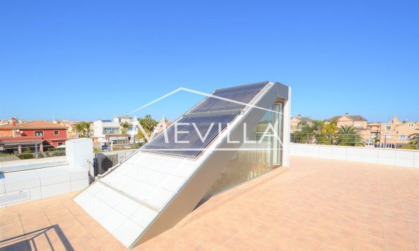 Resales - Villa - Orihuela Costa - La Zenia