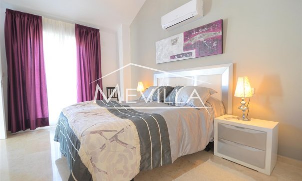 Resales - Villa - Orihuela Costa - Villamartin