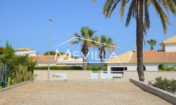 Resales - Villa - Orihuela Costa - La Zenia