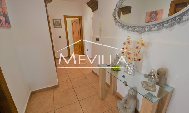 Reventas - Piso / Apartamento - San Miguel de Salinas