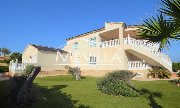 Resales - Villa - La Manga