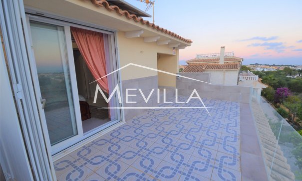 Resales - Villa - Orihuela Costa - Villamartin