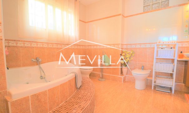 Resales - Villa - Orihuela Costa - Villamartin