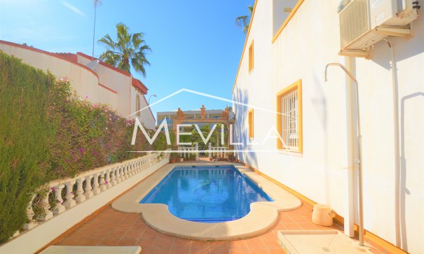 Resales - Villa - Orihuela Costa - Villamartin