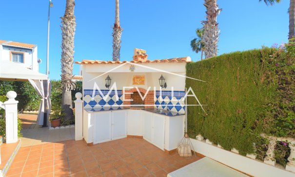 Resales - Villa - Orihuela Costa - Villamartin