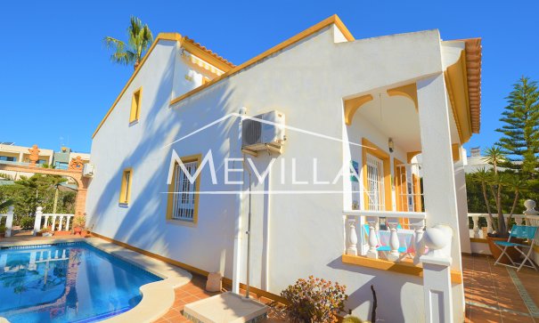 Resales - Villa - Orihuela Costa - Villamartin