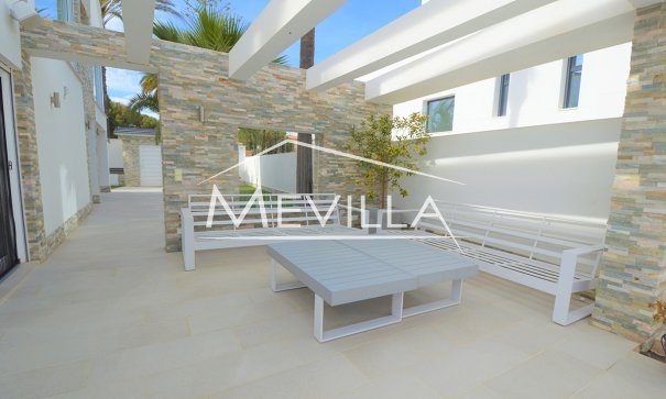 Resales - Villa - Orihuela Costa - La Zenia