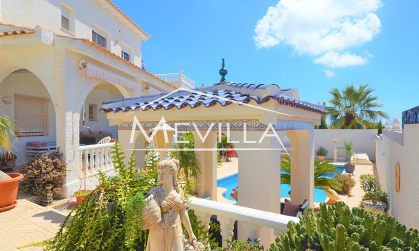 Reventas - Chalet / Villa - Orihuela Costa - Villamartin
