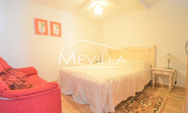 Reventas - Chalet / Villa - Orihuela Costa - Villamartin