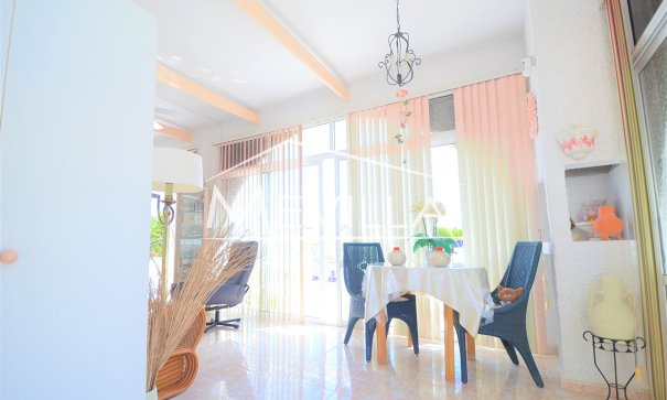 Reventas - Chalet / Villa - Orihuela Costa - Villamartin