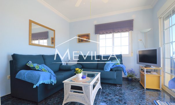Reventas - Chalet / Villa - Orihuela Costa - Villamartin