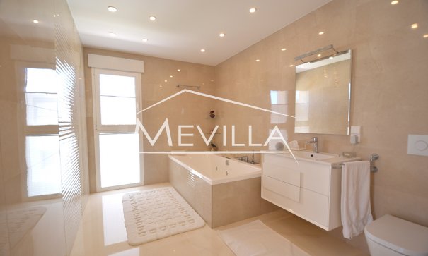 Reventas - Chalet / Villa - Orihuela Costa - Cabo Roig