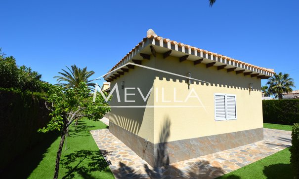 Resales - Villa - Orihuela Costa - Cabo Roig