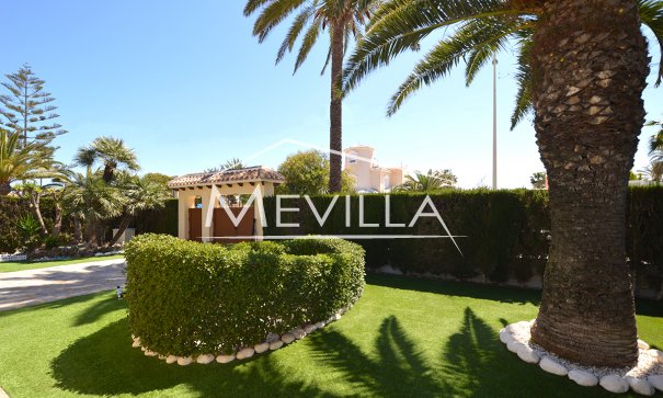 Reventas - Chalet / Villa - Orihuela Costa - Cabo Roig