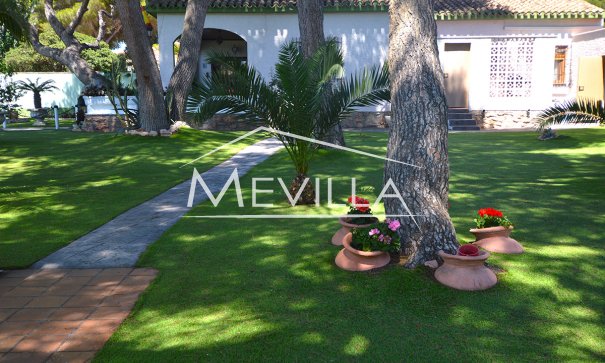 Resales - Villa - Orihuela Costa - Campoamor