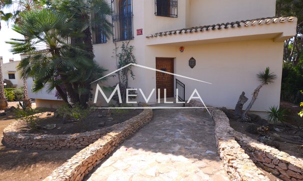 Resales - Villa - Orihuela Costa - Villamartin