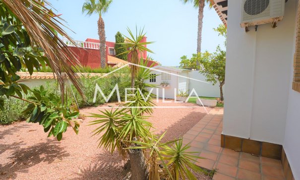 Resales - Villa - Orihuela Costa - Playa Flamenca