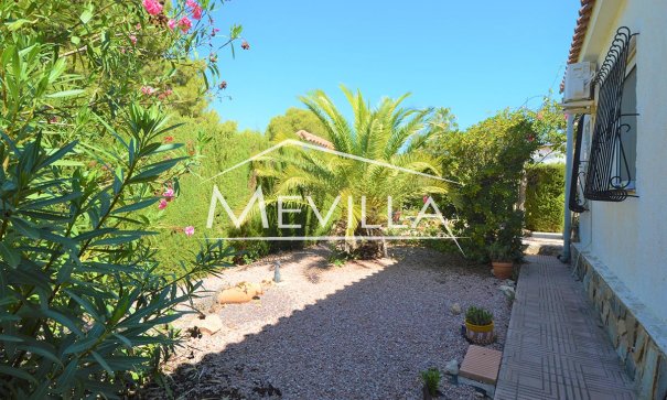 Resales - Villa - Orihuela Costa - La Zenia