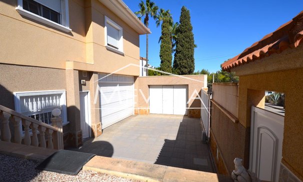 Resales - Villa - Orihuela Costa - Villamartin