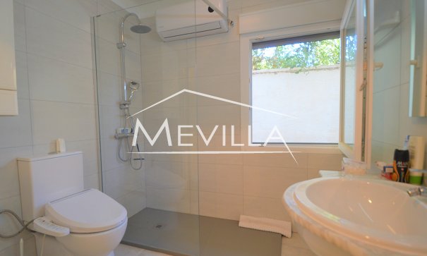 Resales - Villa - Orihuela Costa - Villamartin