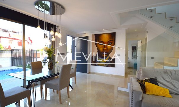 Resales - Villa - Orihuela Costa - Villamartin