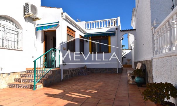 Resales - Villa - Torrevieja