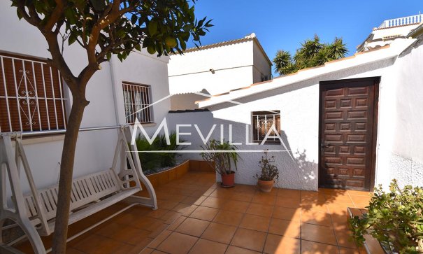 Resales - Villa - Torrevieja