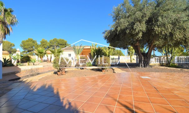 Resales - Villa - Orihuela Costa - Villamartin