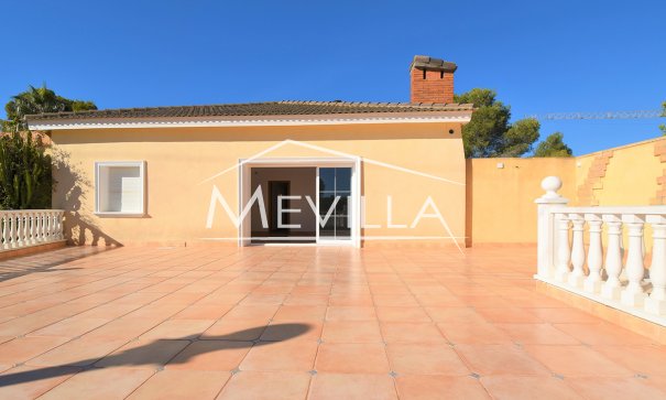 Resales - Villa - Orihuela Costa - Villamartin