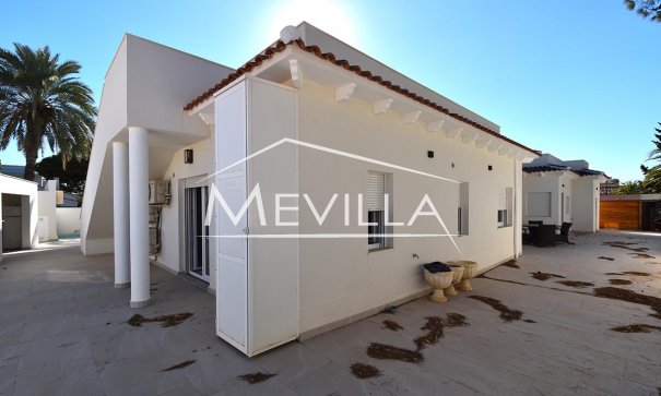 Reventas - Chalet / Villa - Orihuela Costa - Cabo Roig