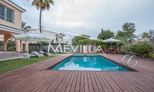 Reventes - Villa - Orihuela Costa - La Zenia