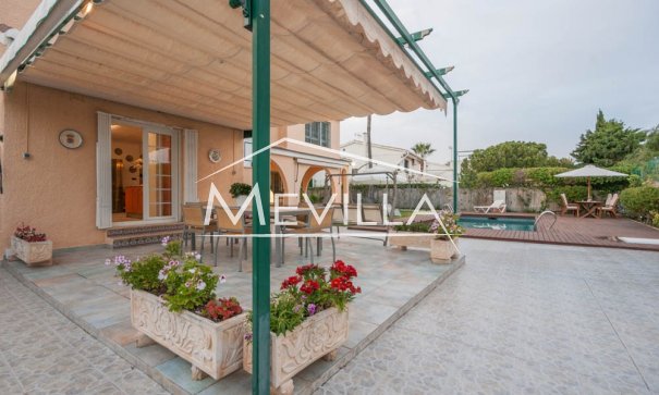 Reventes - Villa - Orihuela Costa - La Zenia