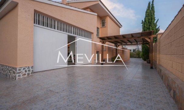 Reventes - Villa - Orihuela Costa - La Zenia