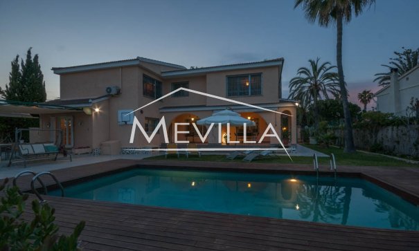 Reventes - Villa - Orihuela Costa - La Zenia