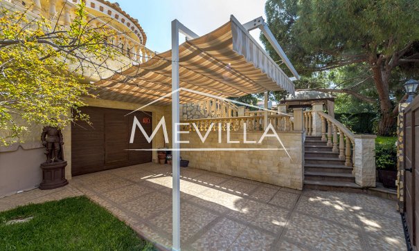 Resales - Villa - Orihuela Costa - Campoamor