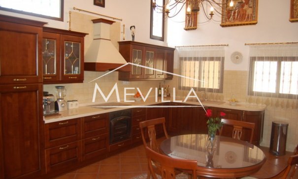 Resales - Villa - Orihuela Costa - La Zenia