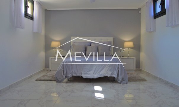 Resales - Villa - Orihuela Costa - Villamartin