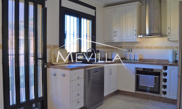 Resales - Villa - Orihuela Costa - Villamartin