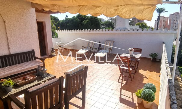 Salg (Resales) - Villa - Orihuela Costa - Campoamor