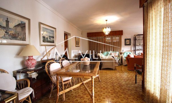 Salg (Resales) - Villa - Orihuela Costa - Campoamor