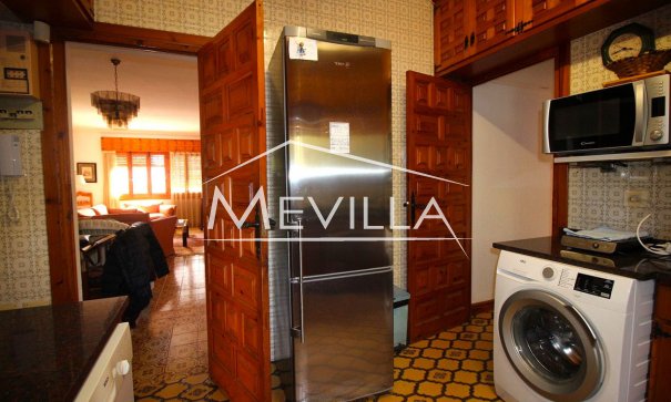 Salg (Resales) - Villa - Orihuela Costa - Campoamor