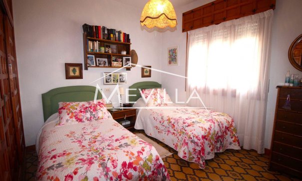 Salg (Resales) - Villa - Orihuela Costa - Campoamor