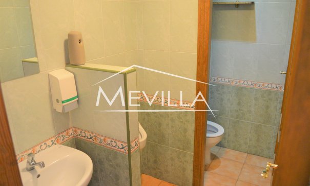 Resales - commercial - Torrevieja - La Veleta